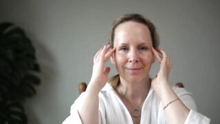 Daily Relaxing Self Massage Face Yoga
