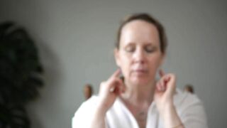 Daily Relaxing Self Massage Face Yoga