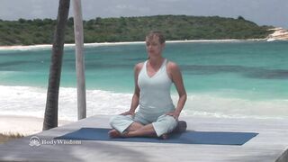 Gentle Yoga - Calming Your Mind, 2 Minute Sit #yoga #meditation