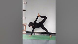 STRETCHING EXERCISES - Home Training #viral #Yoga #girl Different Type Yoga Pose