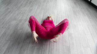 Stretching and Gymnastics — Splits Morning Flow