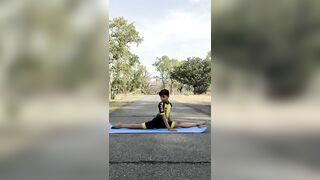 Beautiful morning yoga Asana watch and learn / very flexible little boy /