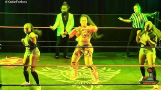 "Queen of Twerk" Katie Forbes at UWW 3 *fan footage* 12/9/2022