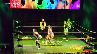 "Queen of Twerk" Katie Forbes at UWW 3 *fan footage* 12/9/2022