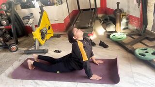 stretching exercises for everybody || @mangalnfcgym #stretching