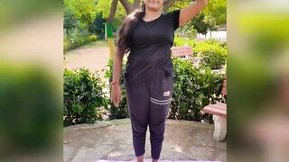 Yoga for hourglass ⌛ figure #yoga #shorts #viral #trending #internationalyogaday