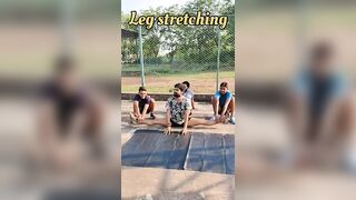 leg stretching 1 exercise improve your running speed kaise badaye #legsday #stretching #run #shorts