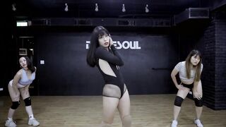 ilkan Gunuc & Clara Stegall - SEXYBACK│WANGCHUN 碗公老師 Twerk 街舞課程│DANCE SOUL 舞魂