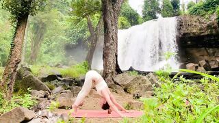 Escape Stress and Anxiety with Yoga, Slow Relax Stretching