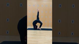 Advanced yoga flexibility ????#yoga #advancedyoga #backbend #flexibility