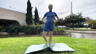 Stretching flow by the river / Stretch Art
