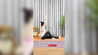 Bài Tập Yoga Giảm Áp Lực Cho Lưng #Shorts