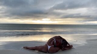 Inner Strength Yoga | Sunset Stretch