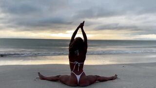 Inner Strength Yoga | Sunset Stretch