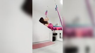 Любимая связка с нового ракурса????#airstretching #гамакдома #stretching