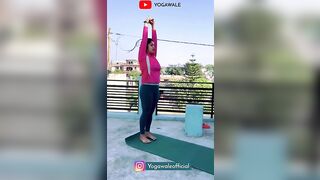 Yoga for Height Increase | Lambai Badhane Ki Exercise | Yogasana | @yogawaleofficial #yoga #shorts