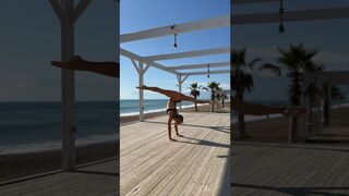 #gymnastic #acrobatics #tricks #split #training #stretching