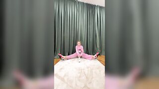 #flexibility #gymnast #split #stretching #viral #reels #tiktok #gym #shorts #trendingshorts