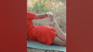Evelina's yoga outdoors in a dress #yoga #stretching