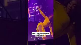 SZA twerking ???????????? #sza #twerking #twerk #bumbum #celebrity #american #trending #yellow #twek #sexy