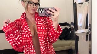 Try on Haul | Christmas Robes | At The Mall | Victoria's Secret