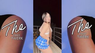 Latina Twerk #22 - The Daily Twerk ???????? tiktok #shorts #tiktok #bigbank #bigbankchallenge