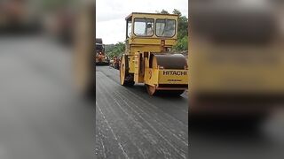 SUPER DUPER HALUS | LASTON LAPIS AUS (AC-WC) | FLEXIBLE PAVEMENT