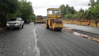 LANJUT | PENGASPALAN JALAN | FLEXIBLE PEVEMENT | AMAZING ASPHALT FINISHER