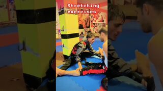 Stretching exercises ???? amazing ???? #martialarts #foryou #boxing #viral #stretching #kickboxing #shorts