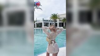 Karen Rodriguez - Modelo de bikinis e influencer estadounidense | Bikini Model