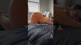 Yoga in bed ????????‍♀️???? #shorts #tiktok