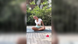 ????‍♀️ Relaxing Yoga for Flexibility and Mindfulness | Stretching Routine