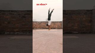 #jaishreeram ????#yoga #yogashorts #balance #fitness #shorts #youtubeshorts #viral