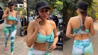 Gorgeous Malaika Arora Spotted At Yoga Class In Bandra | Filmyfocus.com