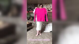 Don’t put it in the dryer subscribe #sweater longer # stretching # bigger