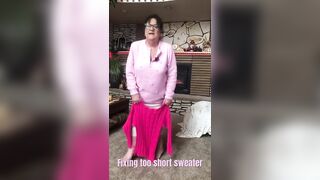 Don’t put it in the dryer subscribe #sweater longer # stretching # bigger