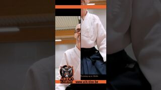 Warming-up and stretching wrists in Aikido