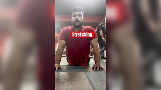 #trending #reels #fitness Stretching bahut zaroori exercise ke baad.