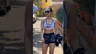 Malaika Arora Spotted Outside Yoga Class#malaikaarora #viral #shortvideo