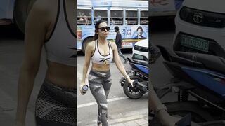 Malaika Arora Spotted at her Yoga Classes ???????? #malaikaarora #malaikaaroraofficial