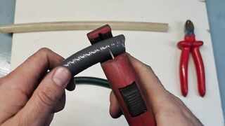 How to cut rigid, flexible, rubber plastic pipes easily, quickly and straight with pipecutter