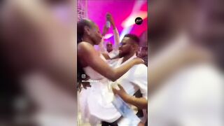 Boluwatiwi Flexible Dance Moves With Hubby (Kunle Remi)???????????? on her Wedding Day