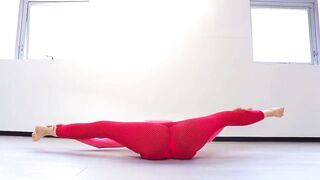 yoga and stretching _ morning meditation flow #yoga #viral