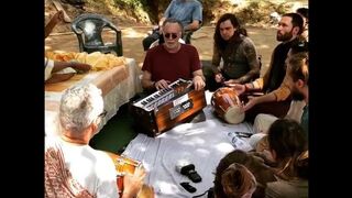 Satsang in Chitrakoot | Krishna Das | Himalayan Yoga Yatra #travel #love #peace #mountains