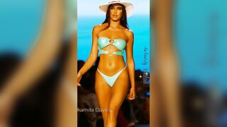 Kamila Davies luciendo hermosos bikinis|MODELO |Influencer| Bikinis 2024