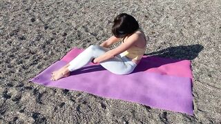 Julia yoga stretch. Strech Legs Flexibility Routine. Gymnast stretching workout.