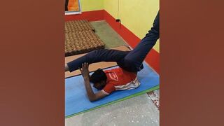 stretching and Bending yoga practice like #yoga #streatching #bending #yogapractice #yogafittness