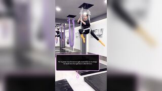 Aerial yoga tutorial ????????‍♀️????♾️☀️ It starts with a short warm-up & then the step-by-step sequence