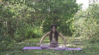 1 minute of morning practice Yoga