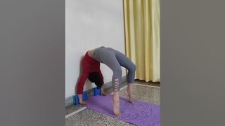 BACKBENDING TECHNIQUE ????️????‍♀️????#yogamotivation #homeworkout #yogaexercise #yoga